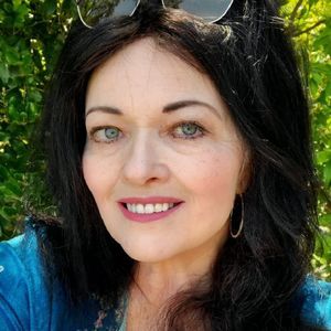 Meet your Posher, Karin